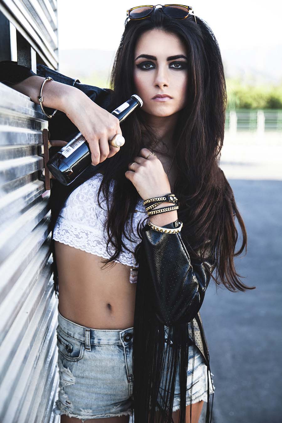 Sassy girls’s look of the day — catch her live in Manila