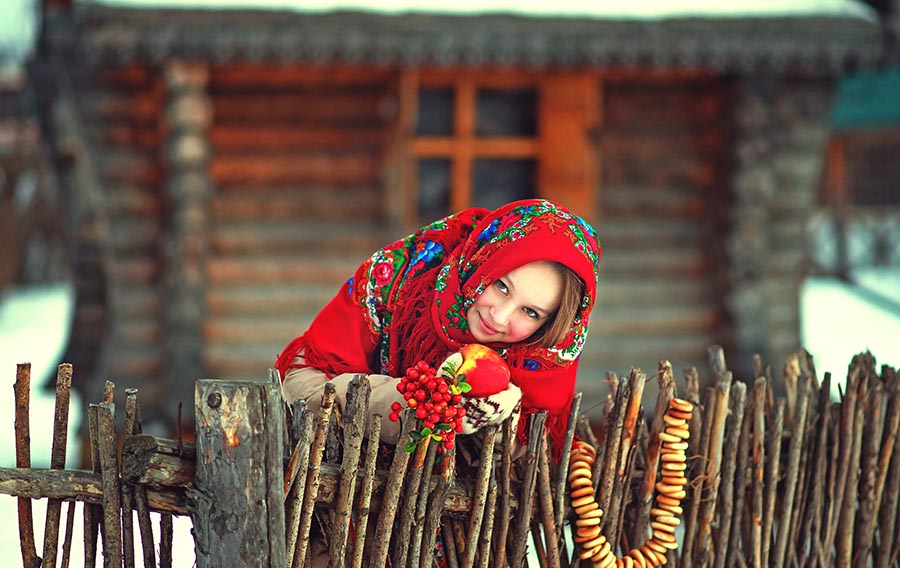 Sexy girl Women in Slavic costumes in Manila