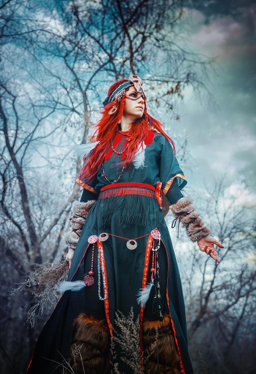 Take a pause and enjoy Girls in Slavic costumes — streaming from Manila