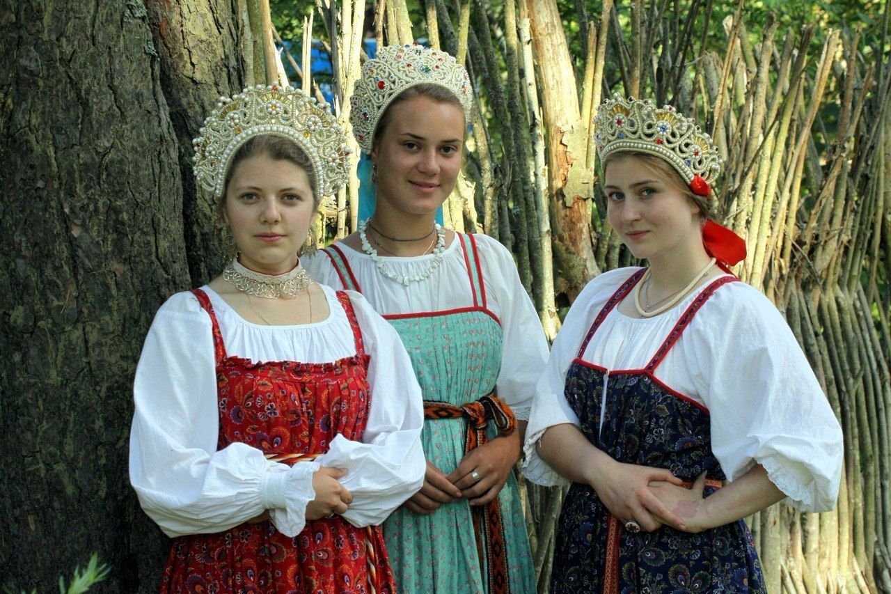 Sexy model Girls in Slavic costumes in Manila